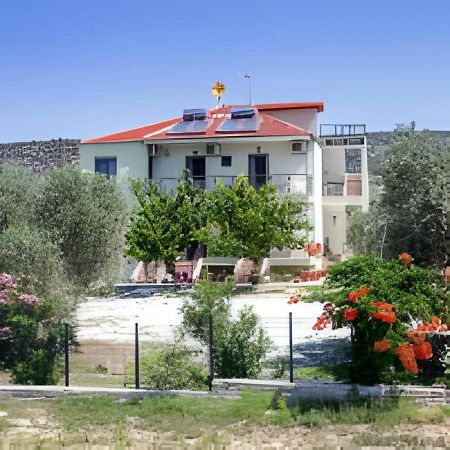 Villa Elista Astris Exteriér fotografie