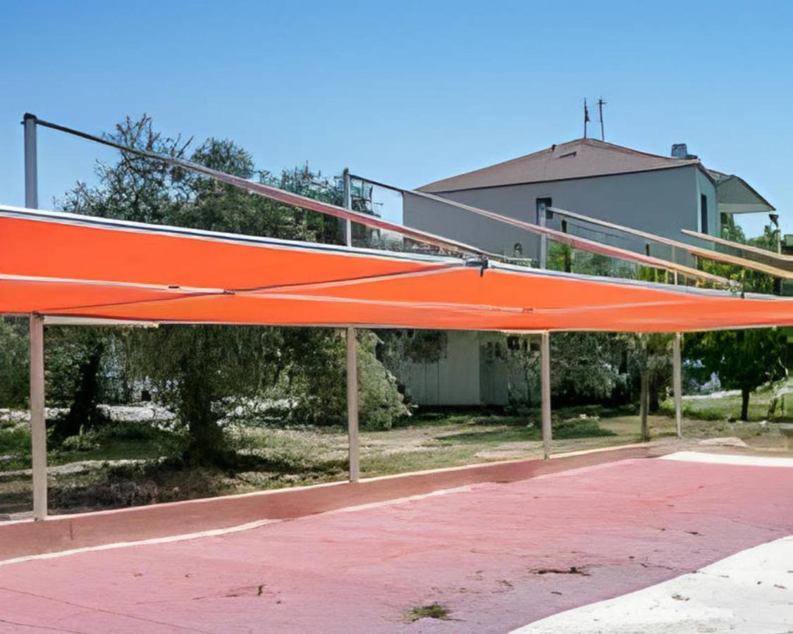 Villa Elista Astris Exteriér fotografie