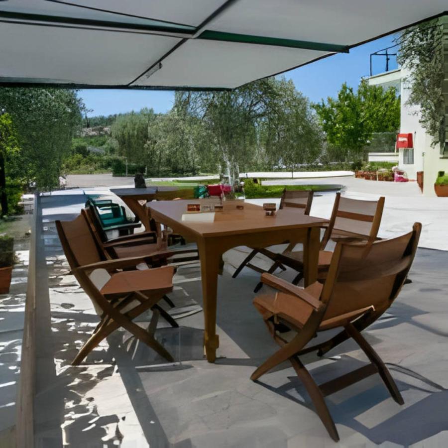 Villa Elista Astris Exteriér fotografie