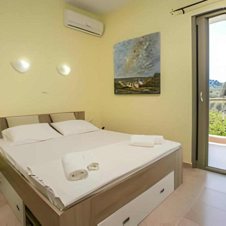 Villa Elista Astris Exteriér fotografie